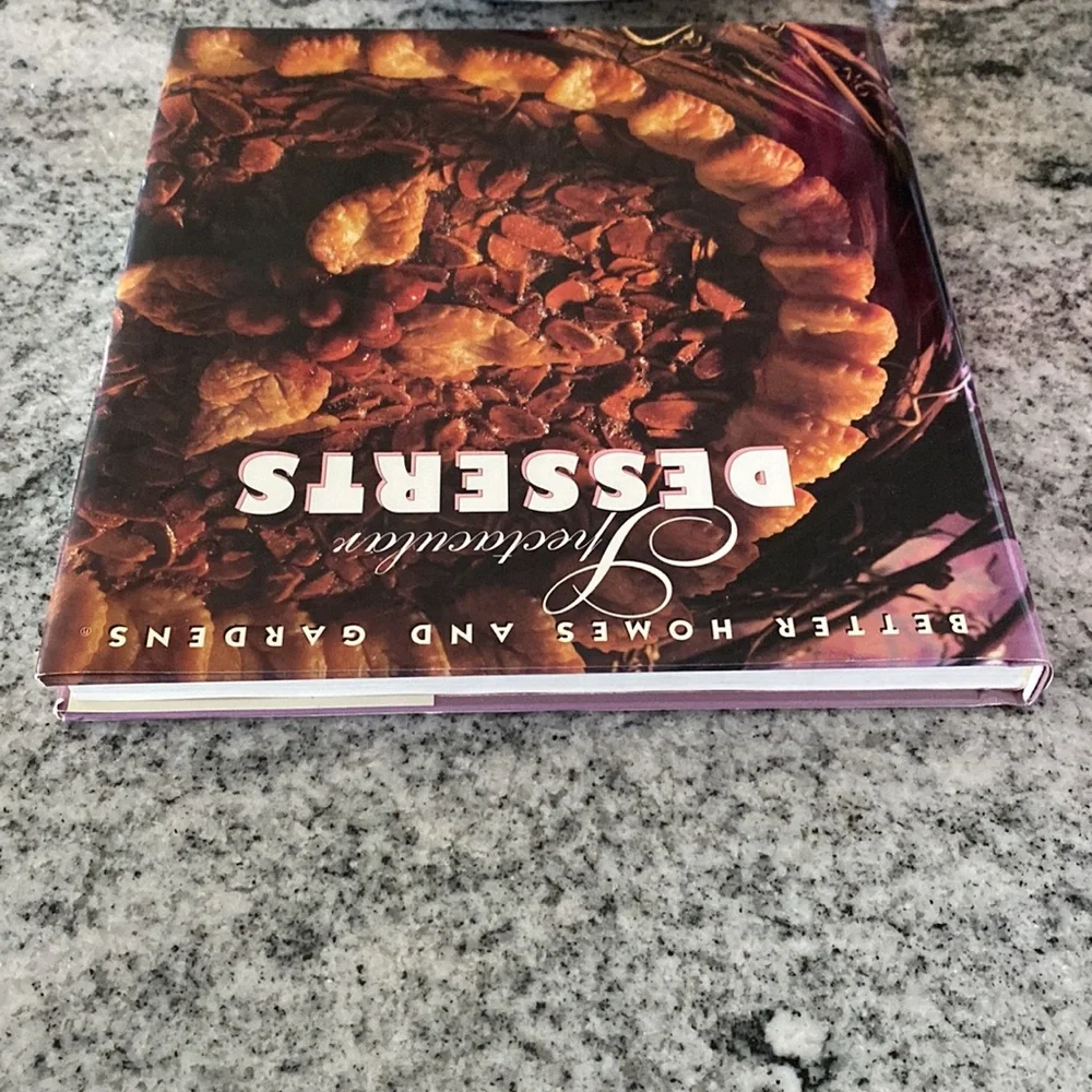 Vintage 1992 Better Homes And Gardens Spectacular Desserts Cookbook!